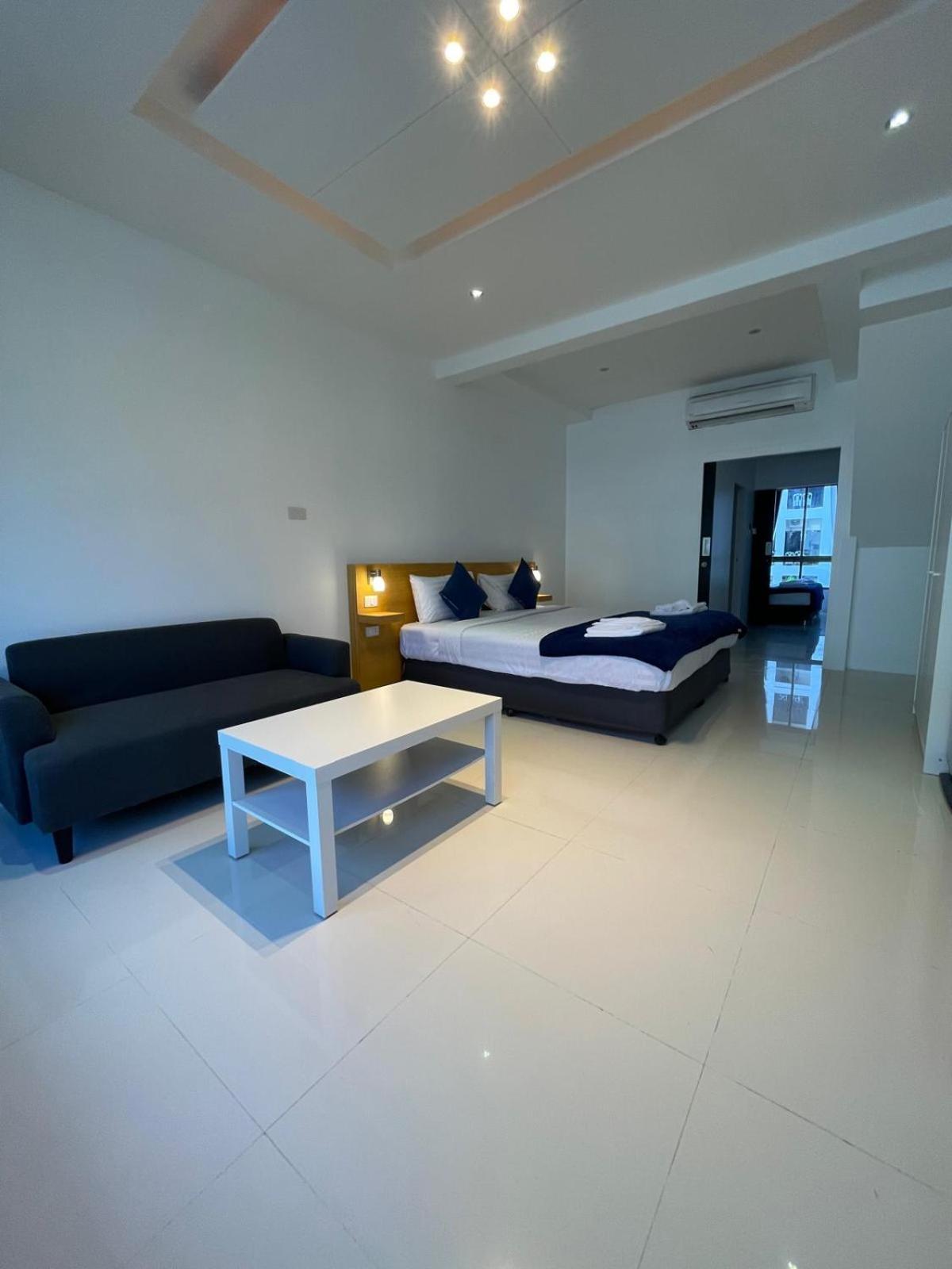 Bh Cozy Paradise Patong Buitenkant foto