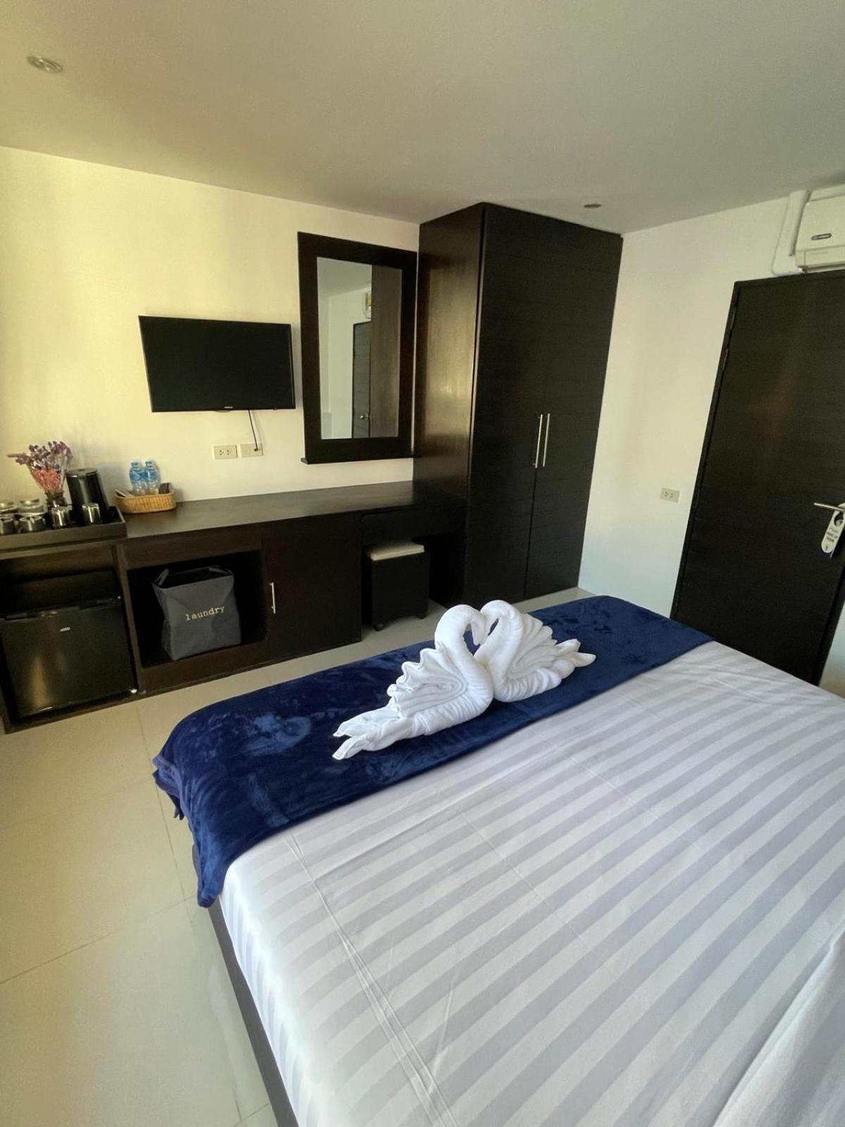 Bh Cozy Paradise Patong Buitenkant foto
