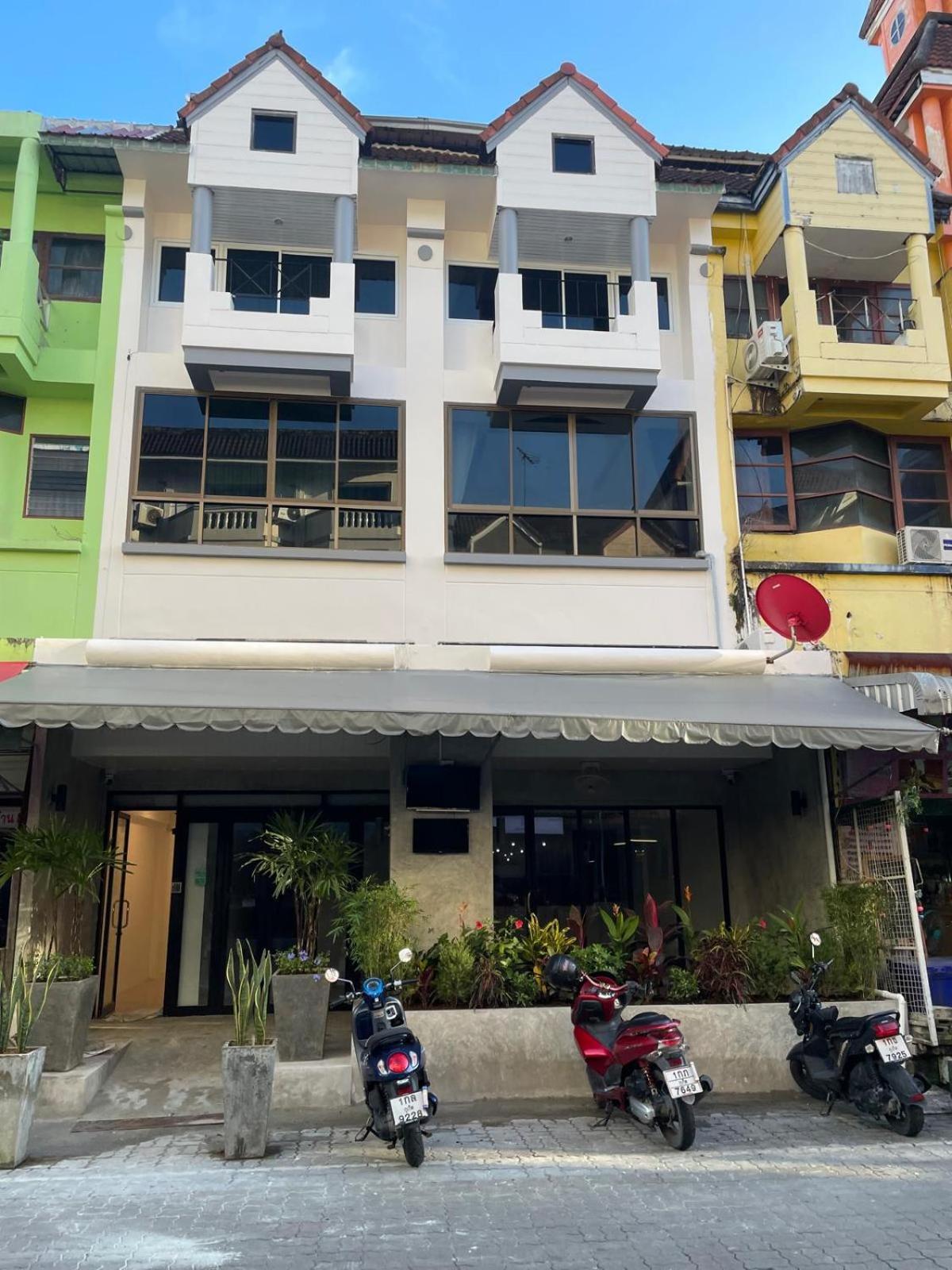 Bh Cozy Paradise Patong Buitenkant foto