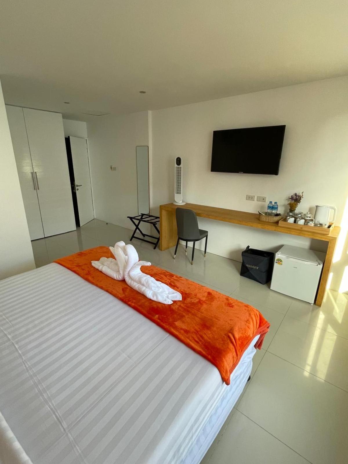 Bh Cozy Paradise Patong Buitenkant foto
